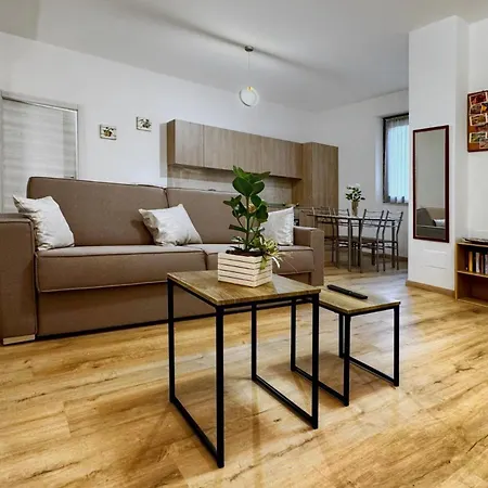 Casa Luigi * Комо