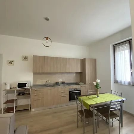 Casa Luigi * كومو