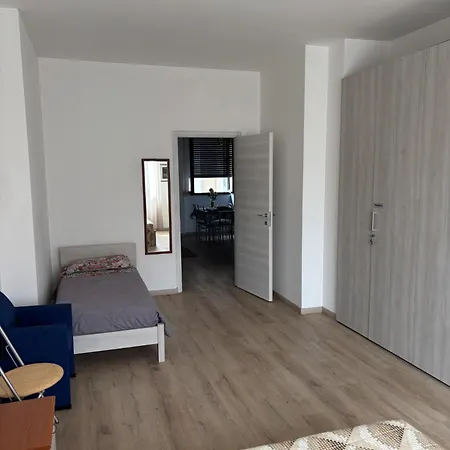 Casa Luigi كومو